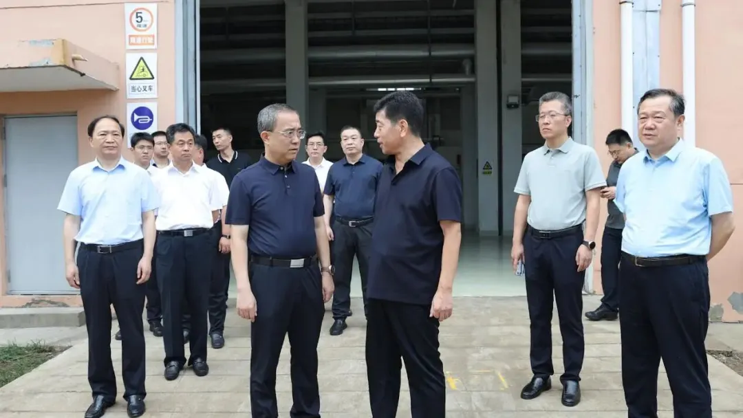 山东省寿光市委书记李鹏调研寿光晨鸣生产运行情况