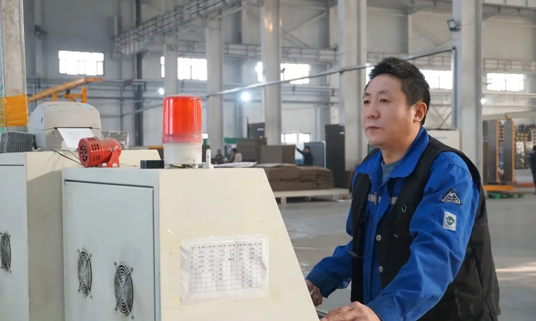 投资近8000万元，乌鲁木齐一纸包装企业顺利投产