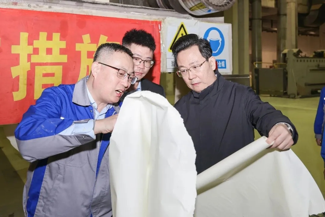 吉林市委书记胡斌深入吉林晨鸣等重点工业企业调研